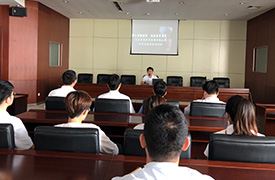 公司組織員工參加“樹立風險意識，遠離非法集資”投資者宣傳教育活動